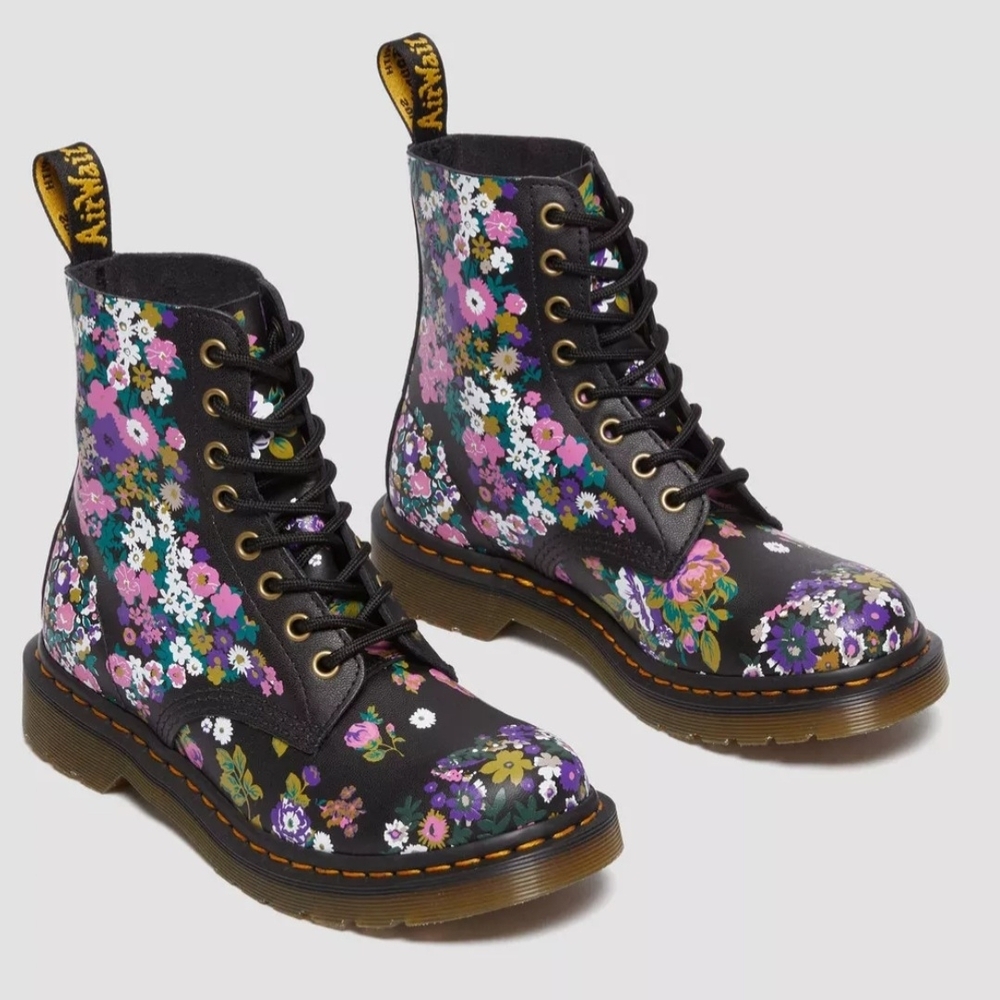 1460 Women's Vintage Floral Leather Lace Up Boots